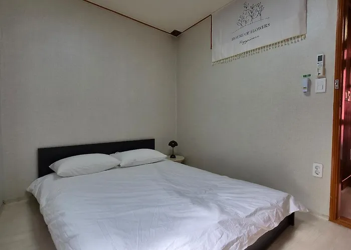 Appartement 10-minute Walk From Station Korean-style, Two-story Family In A Traditional House For Families Of 6